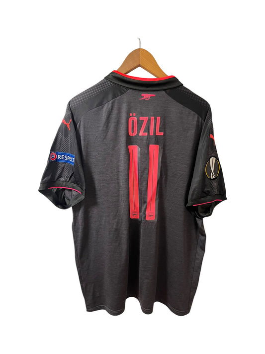 ARSENAL 17/18 (T)
Özil #11
XXL • 8/10