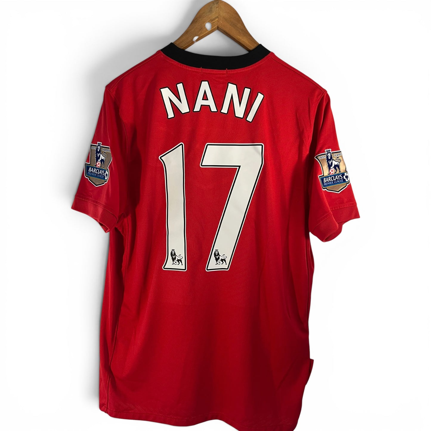 Manchester United 09/10 (H) - Nani #17 - 8/10 - Medium