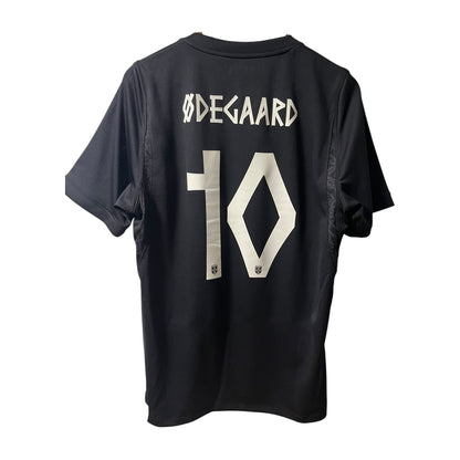 Norge 26/27 (B) - Ødegaard #10 - 9/10 - Medium