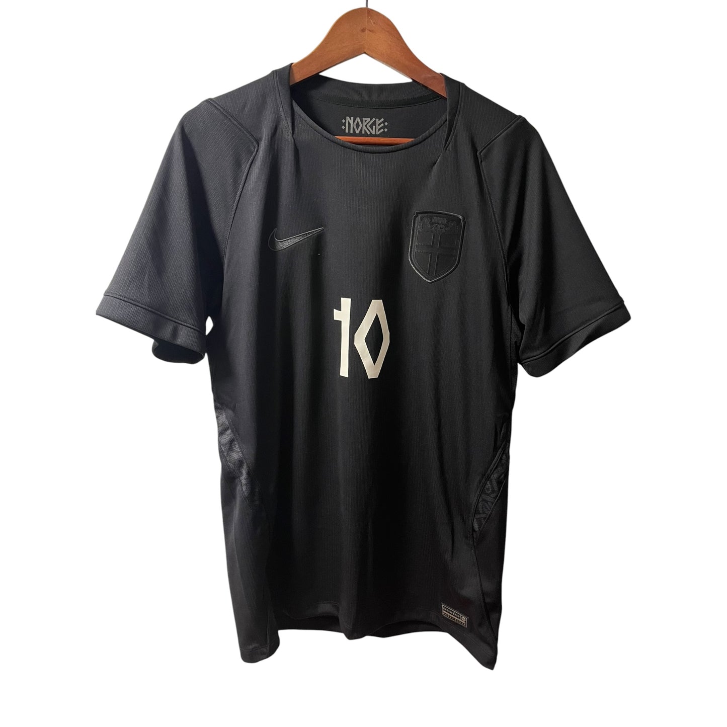 Norge 26/27 (B) - Ødegaard #10 - 9/10 - Medium