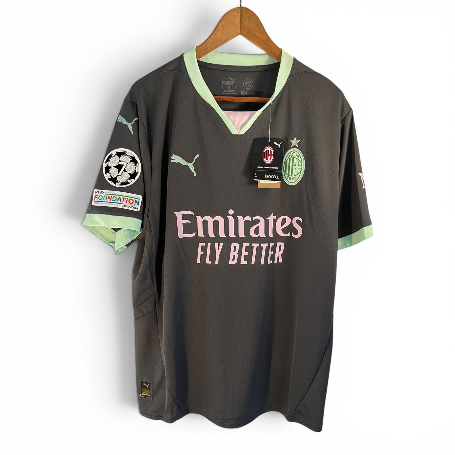 AC Milan 24/25 (T) - Hernandez #19 - 8/10 - X Large