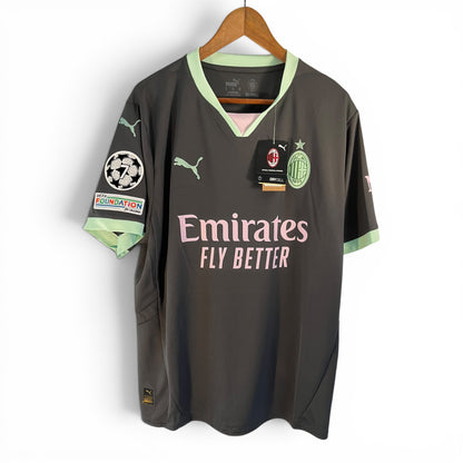 AC Milan 24/25 (T) - Hernandez #19 - 8/10 - X Large
